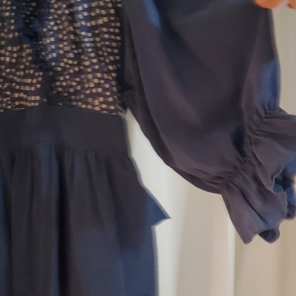 Bcbg navy blue white square blouse - Picture 3 of 5